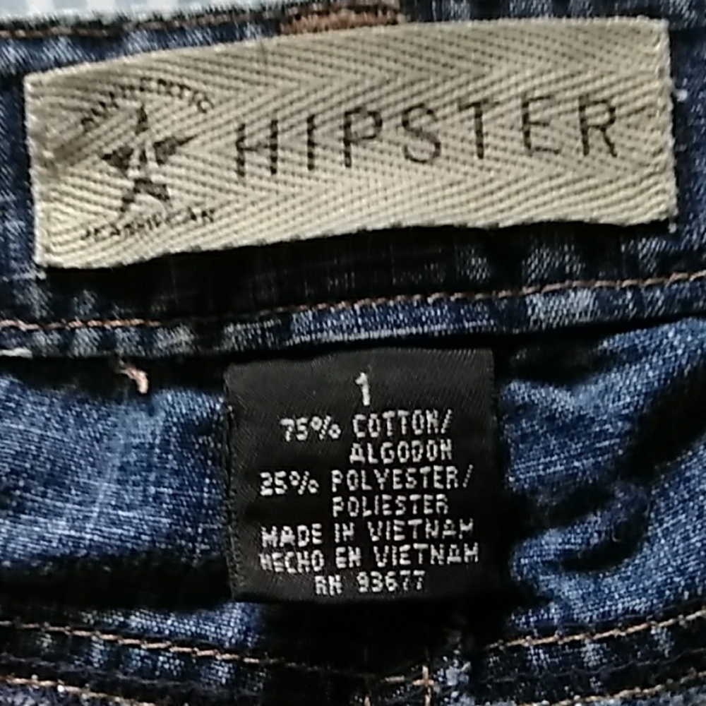 Shorts - Picture 3 of 3